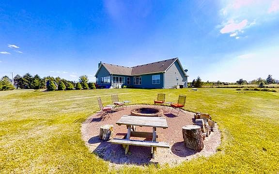 5th image of 556 County Road 2550 N #A