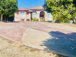26020 Farmington Rd, Menifee, CA 92584