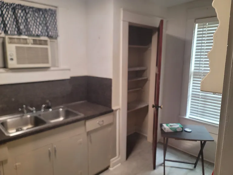 Lydia Ave — Photo 3