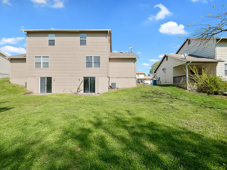 2272 N Village Dr #2272 — Photo 22