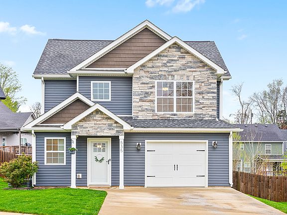 3rd image of 535 Woodtrace Dr