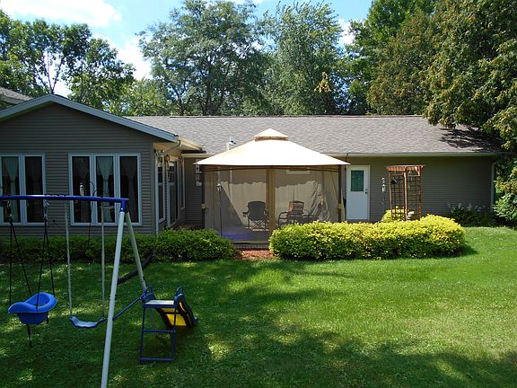 Back Patio/Gazebo