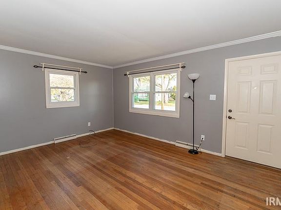 5th image of 2325 E 4th St