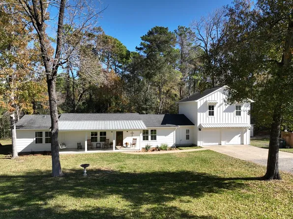 11580 Forest Trails Dr, Willis, TX 77318