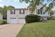 Clover Ct-S0810-001.jpg