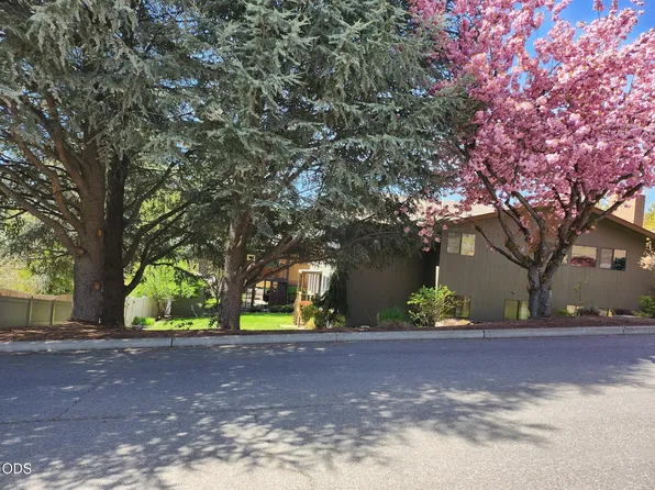 2080 Terrace Ave, Klamath Falls, OR 97601