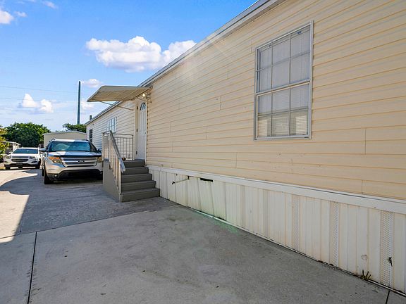 2nd image of 4905 NE 2nd Way