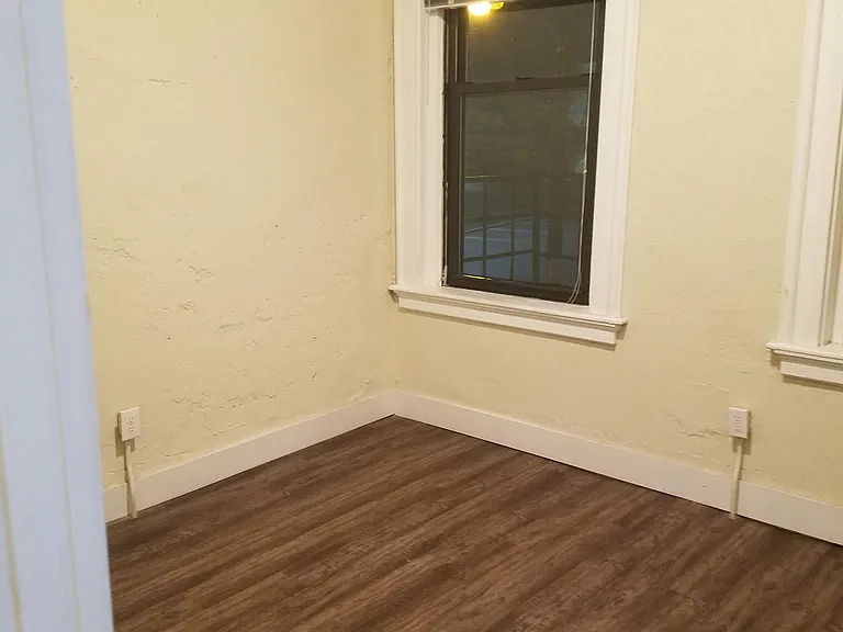 1818 Logan St #2 — Photo 25
