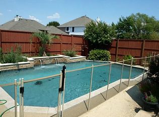 10708 Pineview Ln, Frisco, TX 75035