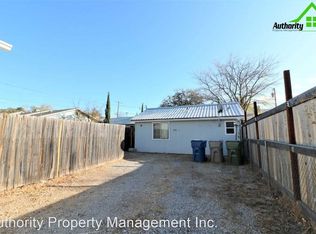 2711 1/2 Reservoir Ln, Redding, CA