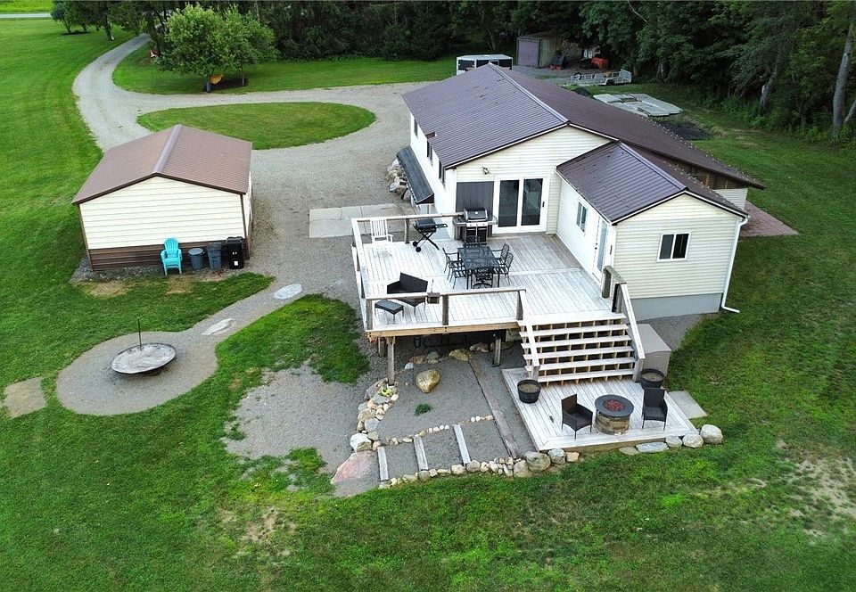 1st image of 4618 Woodside Rd