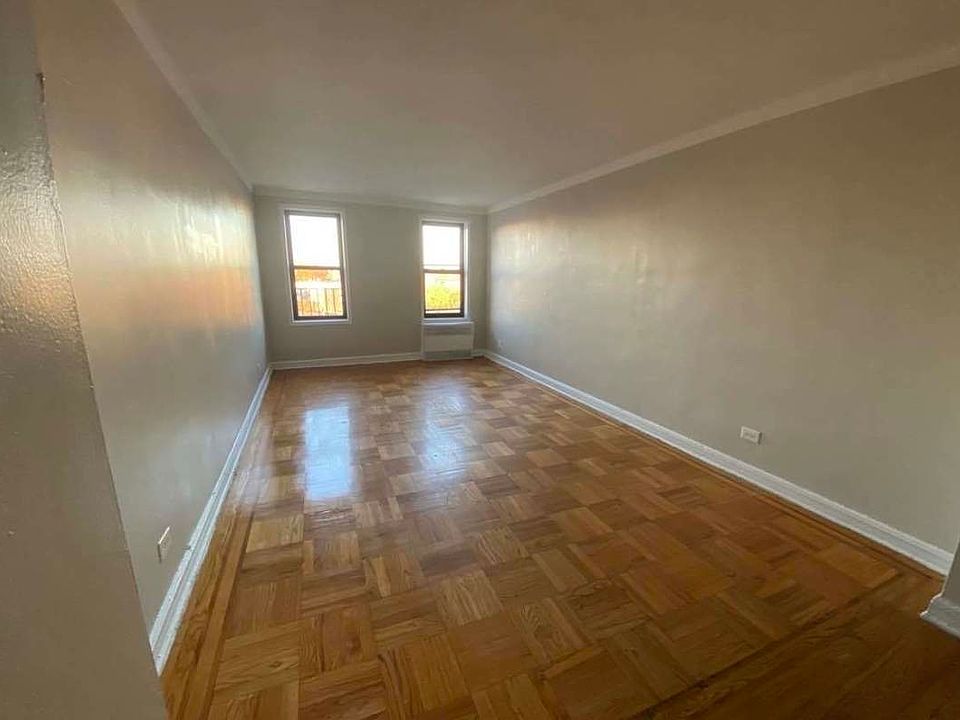 1st image of 40-25 Hampton St #22