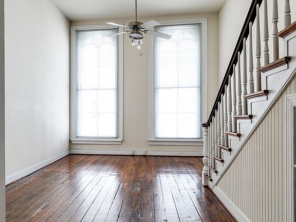 3rd image of 1321 E Main St #209