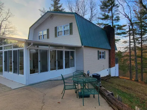 290 Shady Valley, Grayson, KY 41143