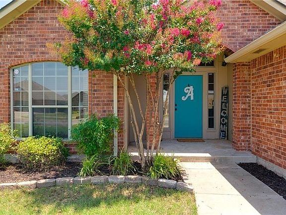 2nd image of 3408 Ashton Dr