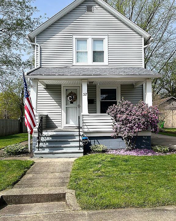 1st image of 32 24th St SW