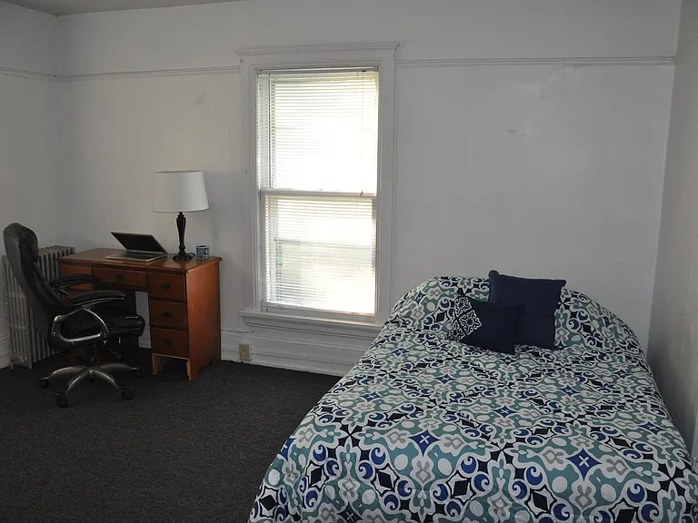 116 Ferris Pl #2 — Photo 6
