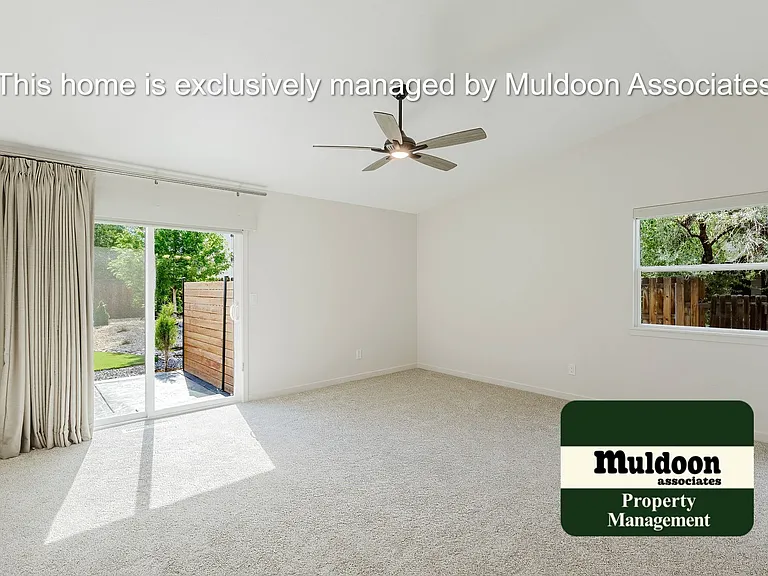 6468 Hawkeye Cir — Photo 17