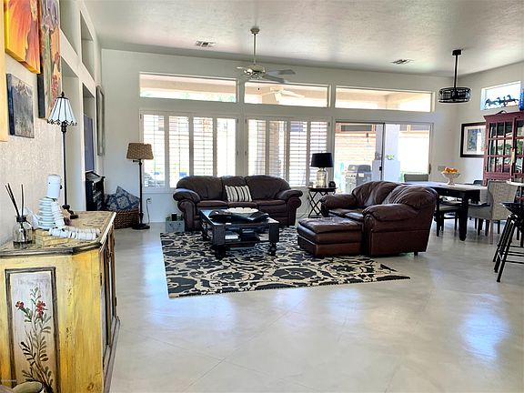 2nd image of 2263 E Montrose Canyon Dr