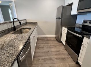 36 Patriots Ln #3612, Sanford, ME 04073