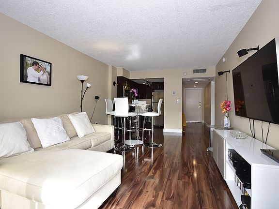 5th image of 1650 NE 115th St APT 210