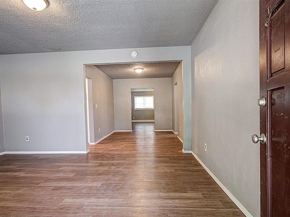 3rd image of 3616 NW 27th St
