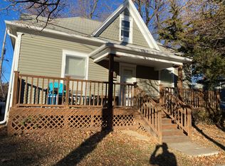 915 N 11th St, Manhattan, KS 66502