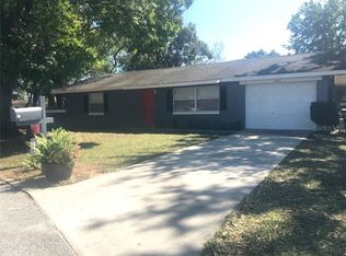 1402 Saint Andrews Blvd, Eustis, FL 32726