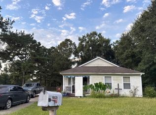 19561 Brighton Dr, Saucier, MS 39574