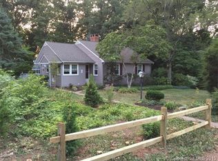 102 Overlook Dr, Manchester, CT 06042