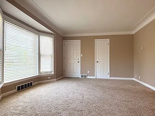 4th image of 13537 Cedar Rd #Lwr