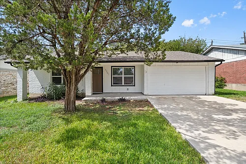 3307 Oak Aly Photo 1