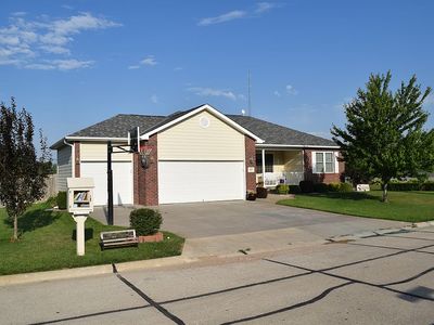 210 S East St, Hallam, NE, 68368