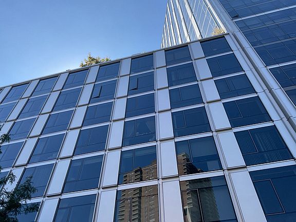 2nd image of 200 Chambers St APT 3L