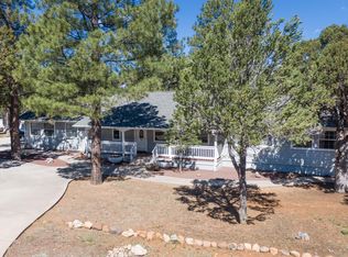2854 Cedar Ridge Dr, Overgaard, AZ 85933