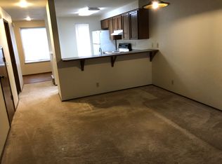 9712 Ashworth Ave N APT B, Seattle, WA 98103