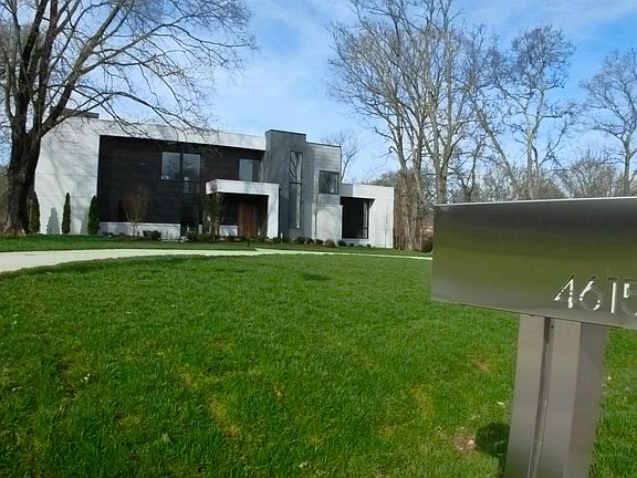 2nd image of 4615 Churchwood Dr