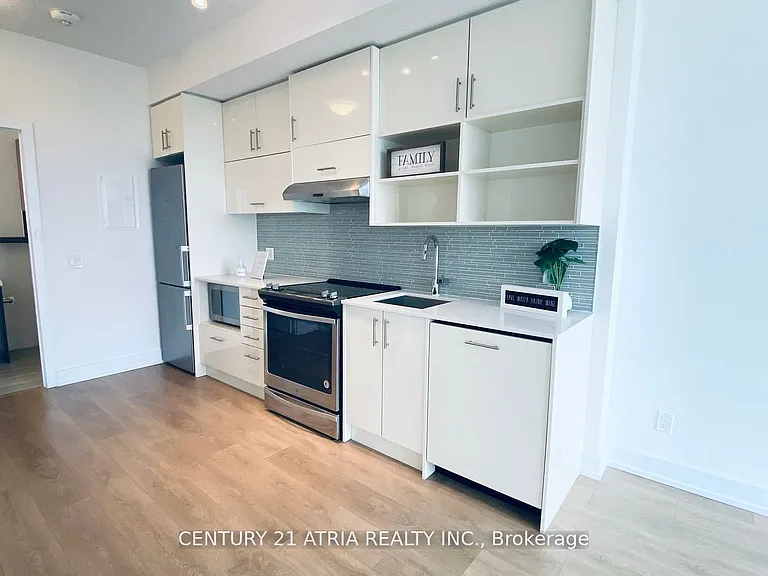 128 Fairview Mall Dr #1307 — Photo 7