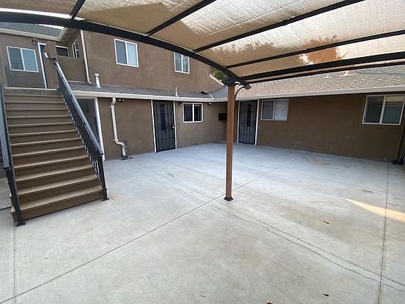 2nd image of 1501 Pomona Ave #2