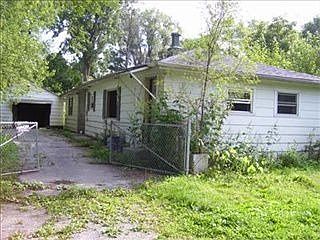 4th image of 2810 Utah St
