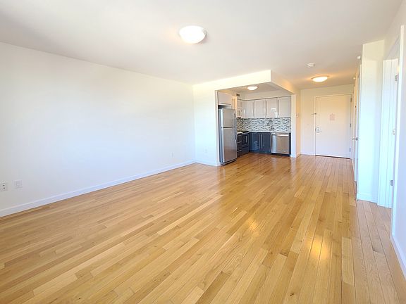 5th image of 52-05 Queens Blvd #9E