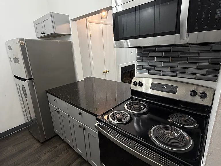 1017 P St NW #B — Photo 4