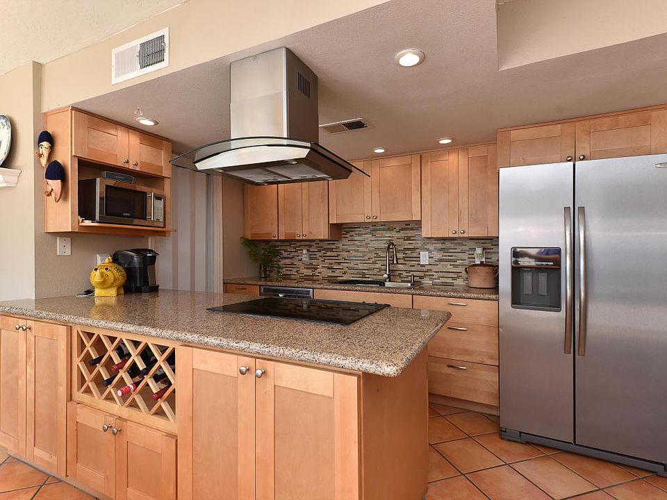 1st image of 3209 W Christy Dr