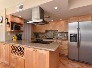 3209 W Christy Dr, Phoenix, AZ 85029