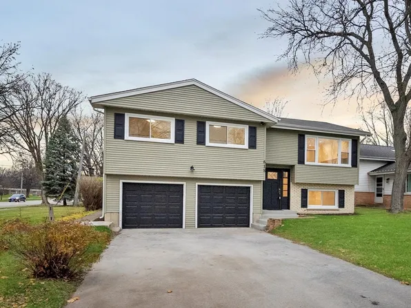 618 Marston Ave, Glen Ellyn, IL 60137