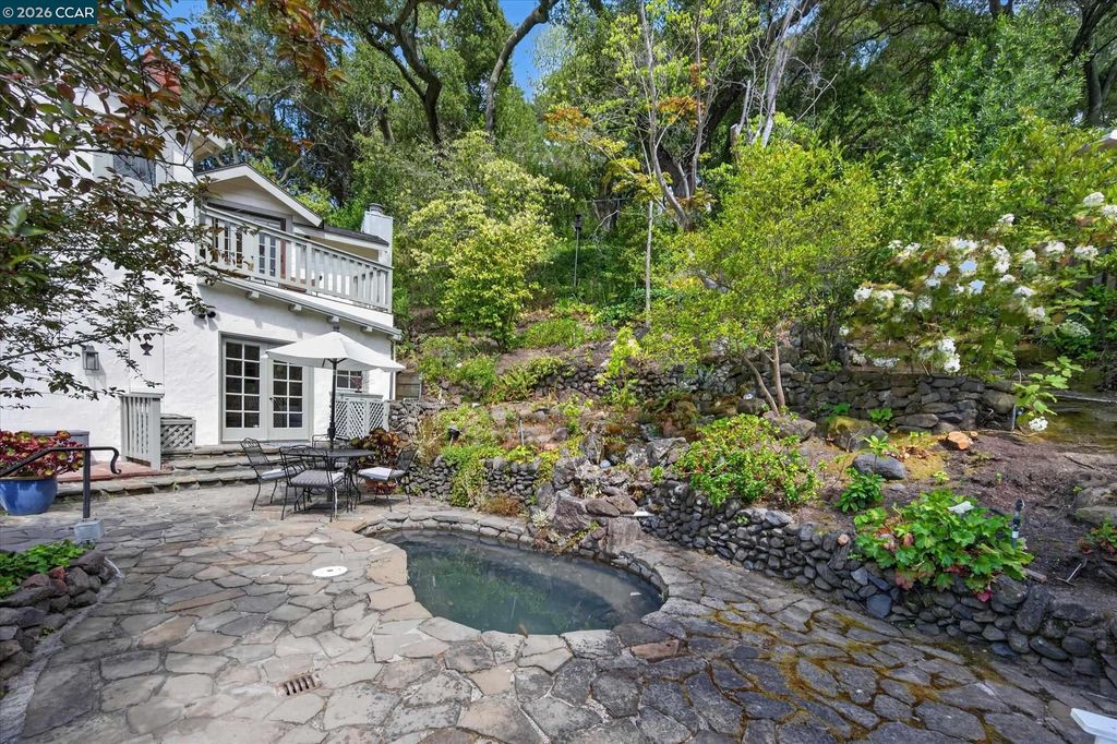 112 Camino Sobrante 5