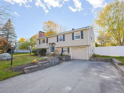 31 King Philip Rd, Seekonk, MA, 02771
