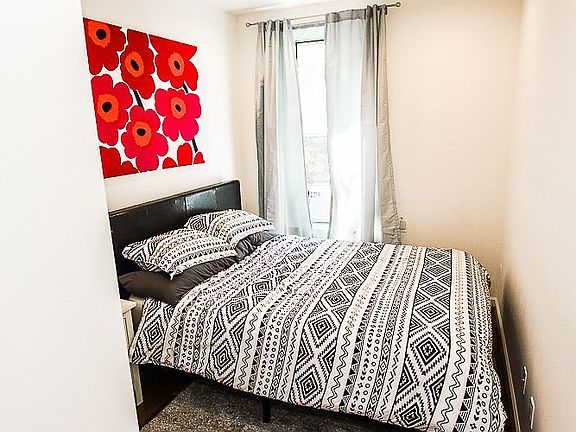 4th image of 181 Waverly Pl APT 3E
