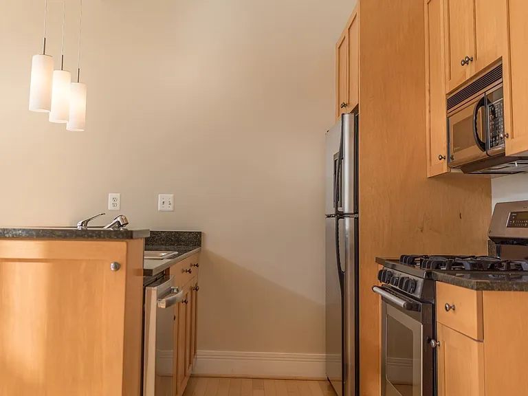 1515 O St NW — Photo 3