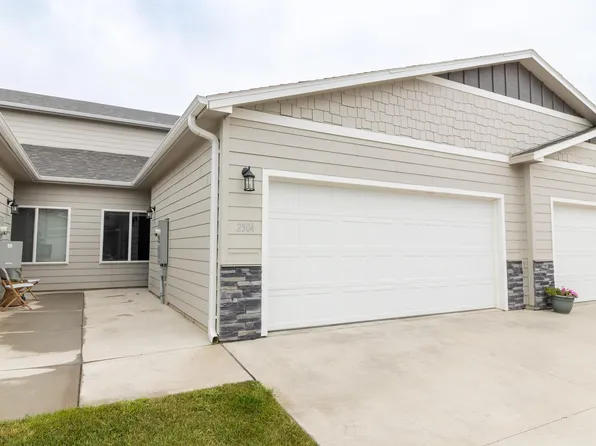 2504 E Copalis Pl, Sioux Falls, SD 57108